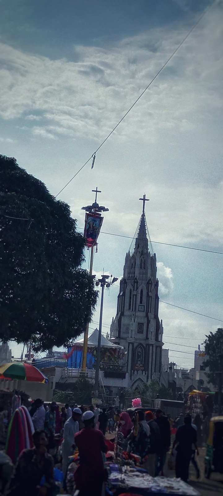 crowded church street