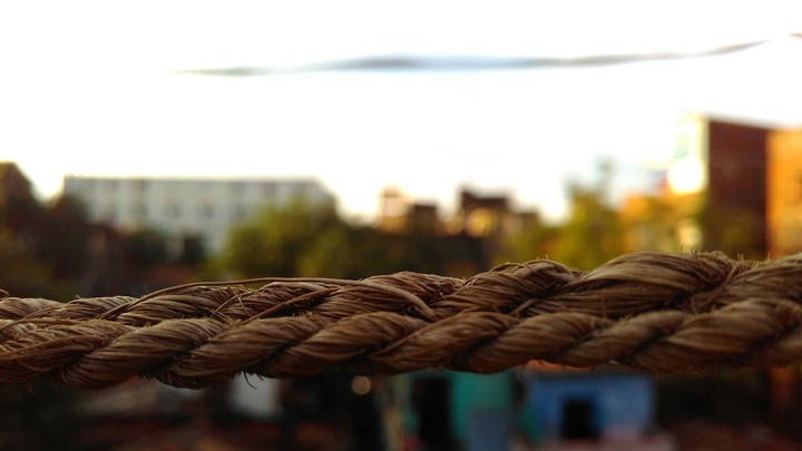Colors behind the rope