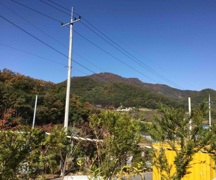 산속 캠핑