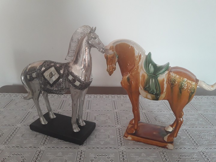 horses