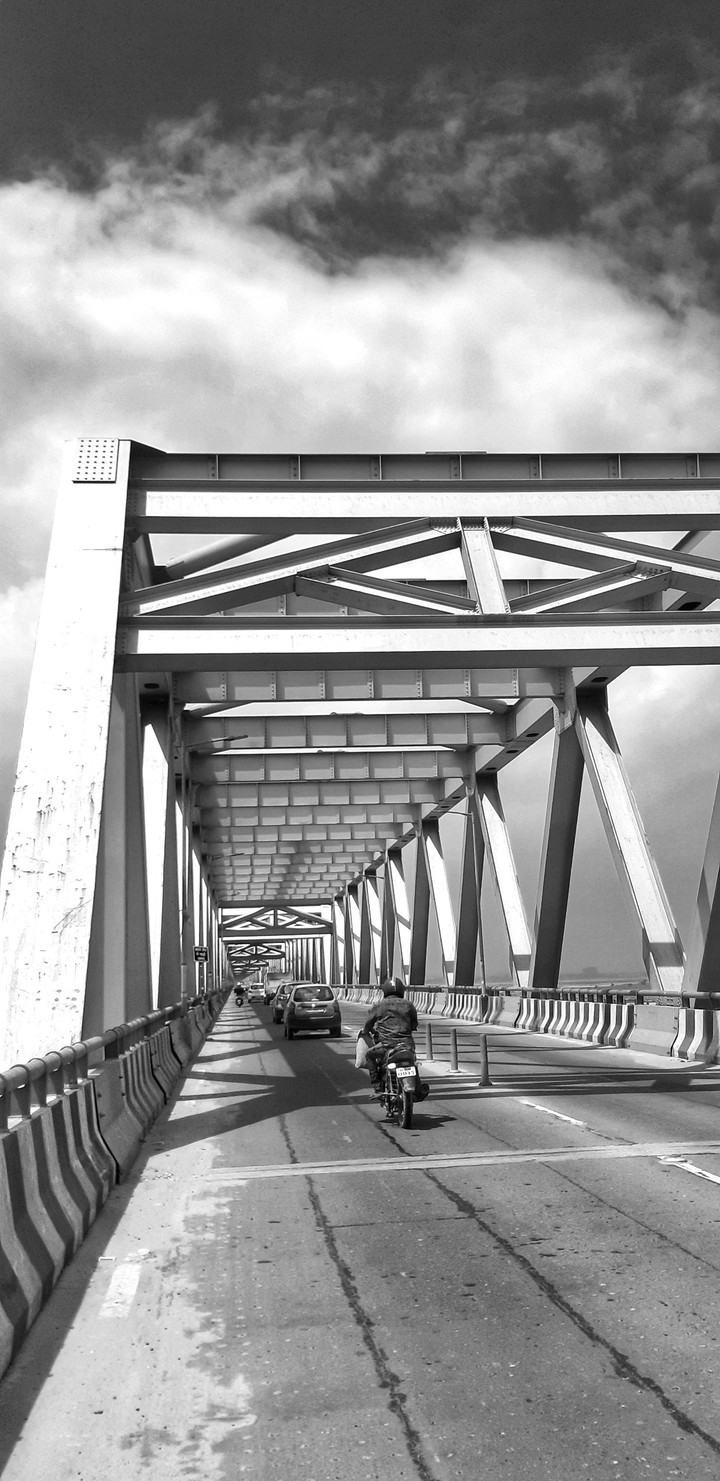 Bridge to the Capital