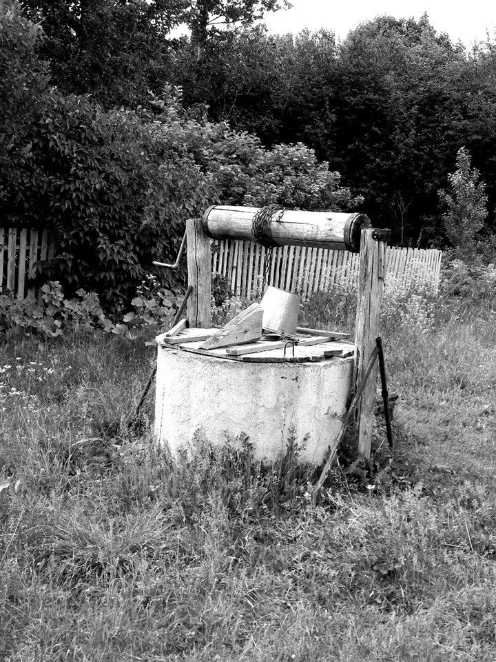 Russian well. Village.