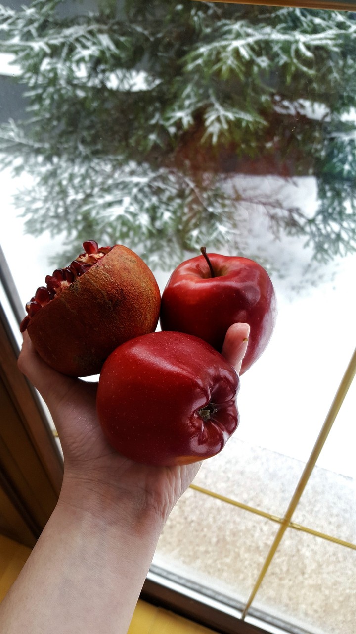 want an apple?