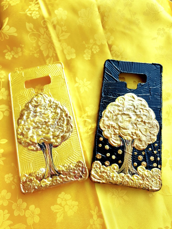 Golden Tree phonecase