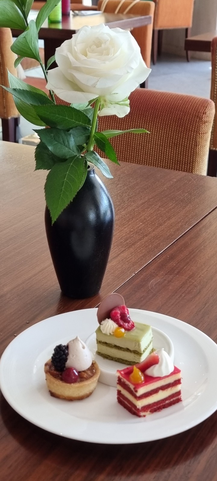cakes
