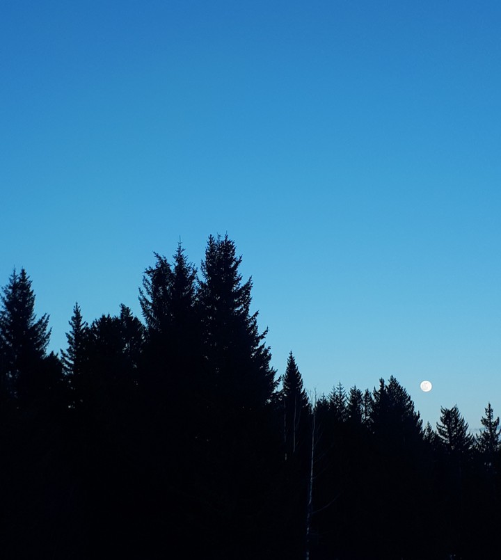 lune en Auvergne