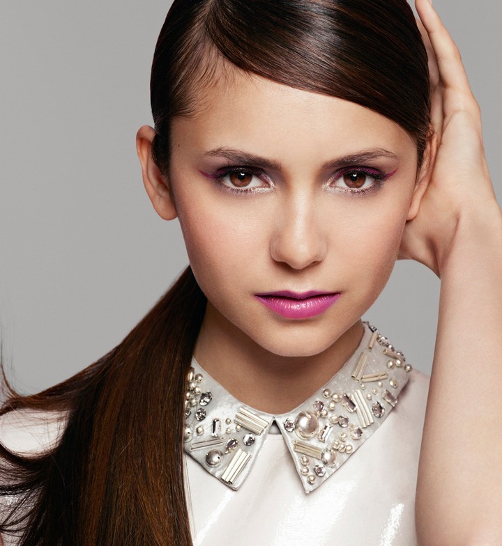 Nina Dobrev