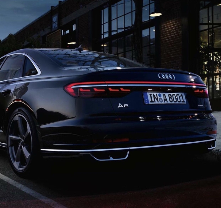 Audi A8