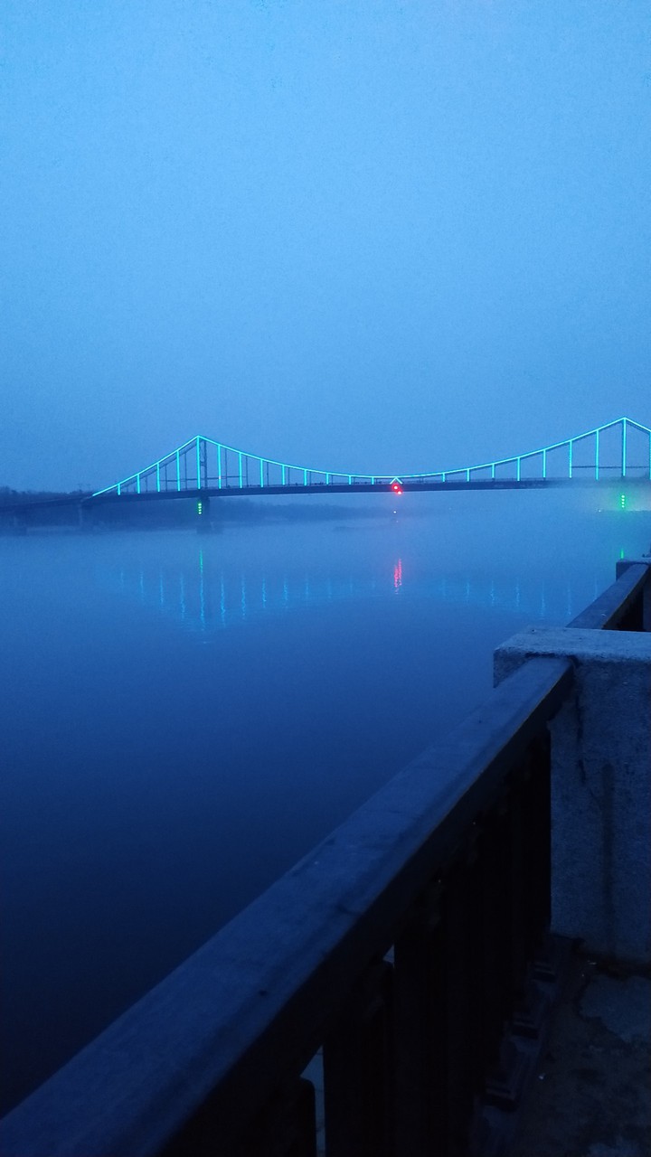 In the fog 9.03.2020.Kiev.Pedestrian bridge.