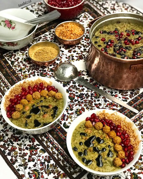 ✴ Iranian Food ♥️ Very delicious Ash Pomagranita ♥️
