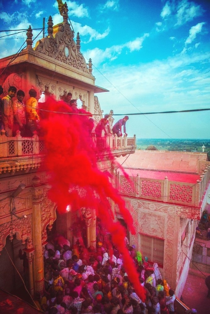 Holi
