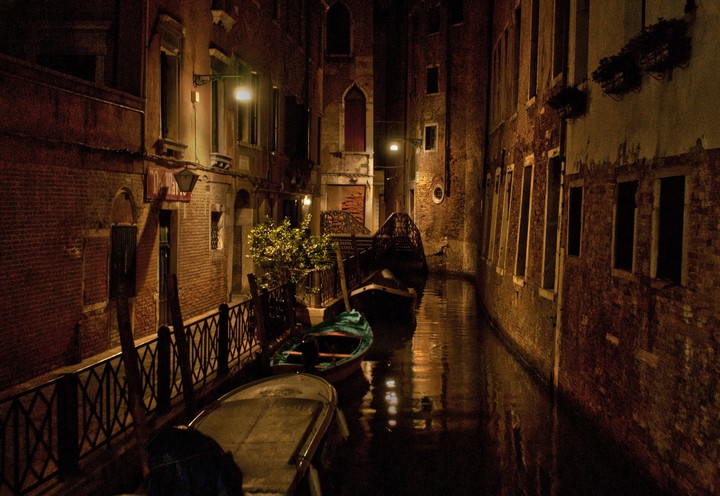 Night in Venice
