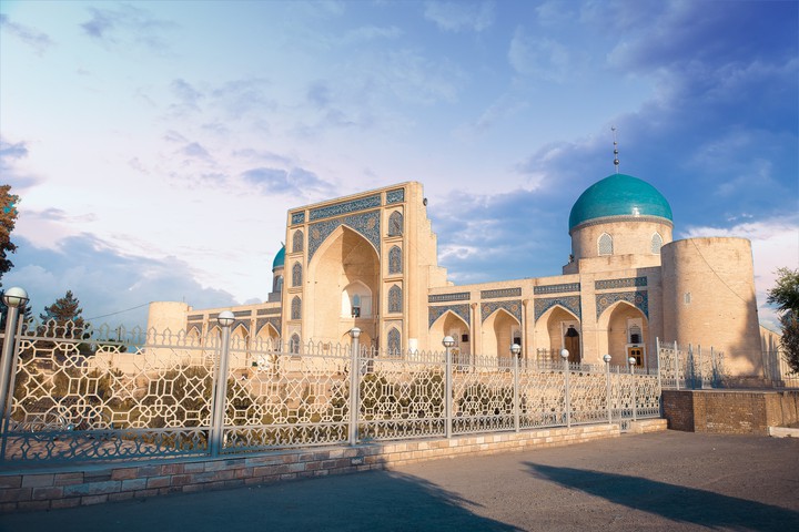 "Madrasai mir" madrasah