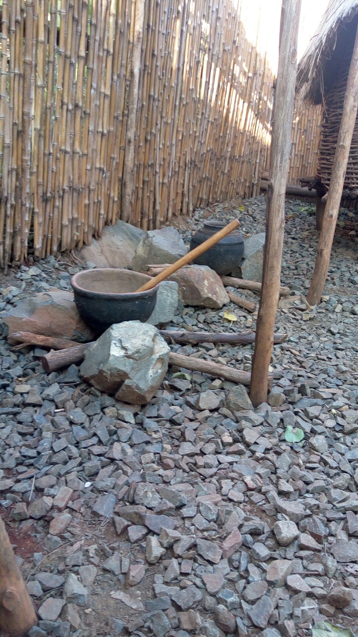 Ugandan style