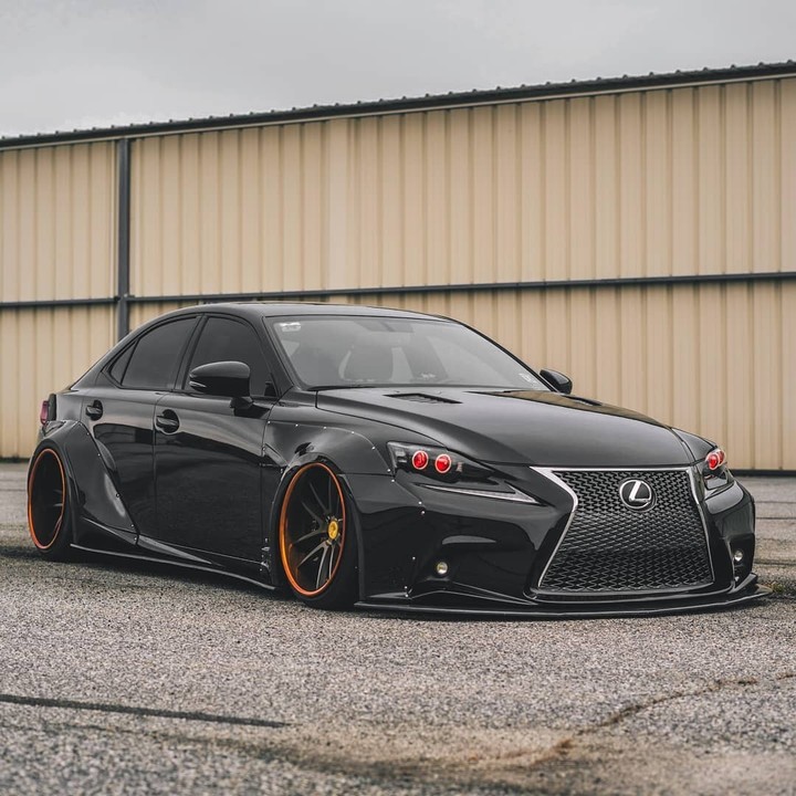 Lexus