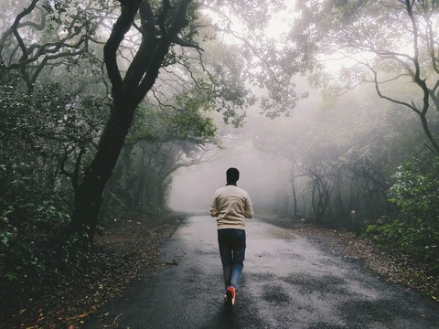 walk on lonely road