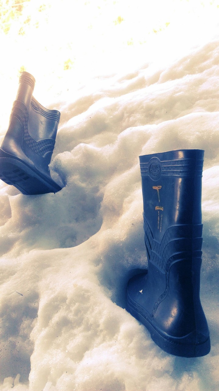 snow mountain climb