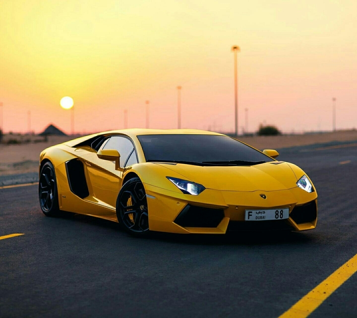 Lamborghini Aventador