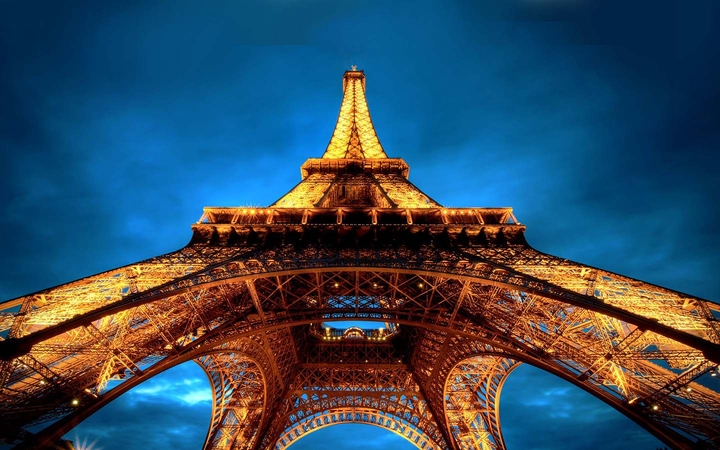 love effiel tower and paris