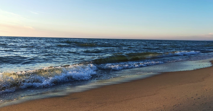 море