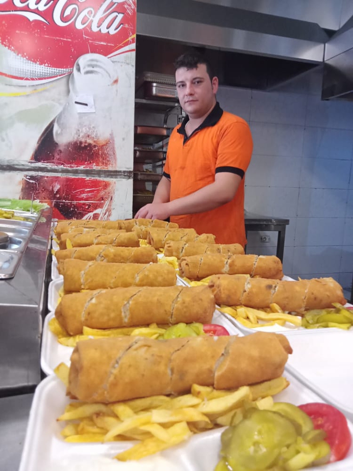 Shawarma pane in Aleppo