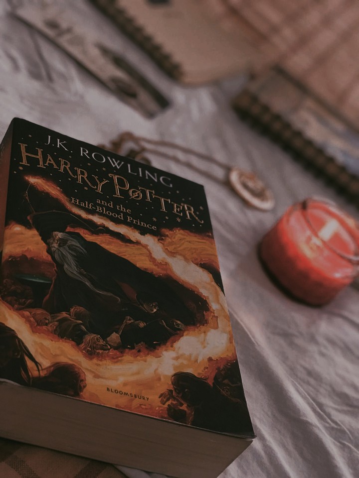 Harry Potter and the Half Blood Prince book