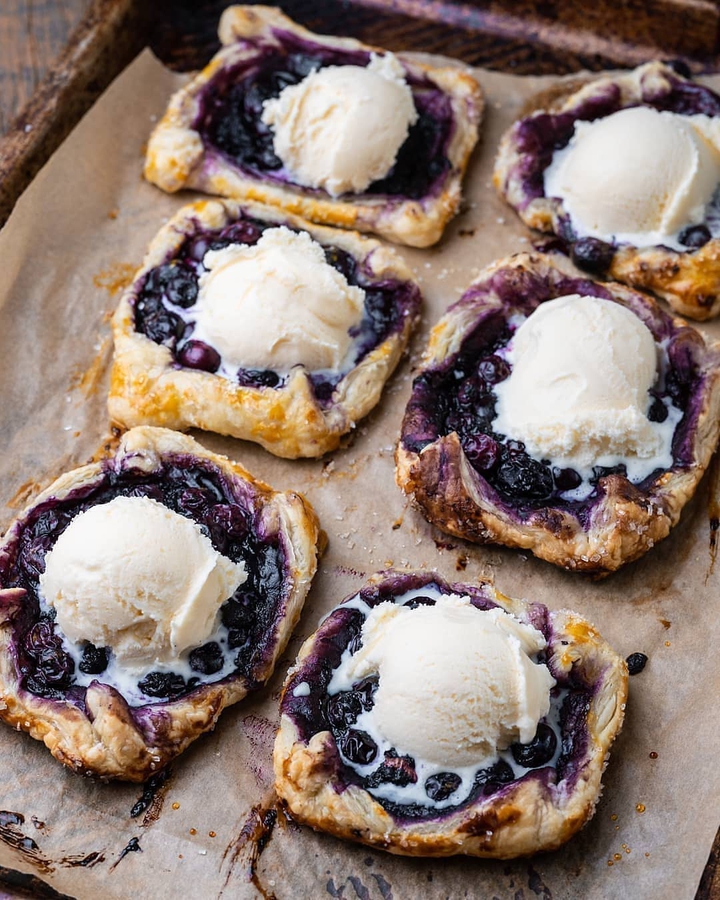 Mini rustic blueberry galette