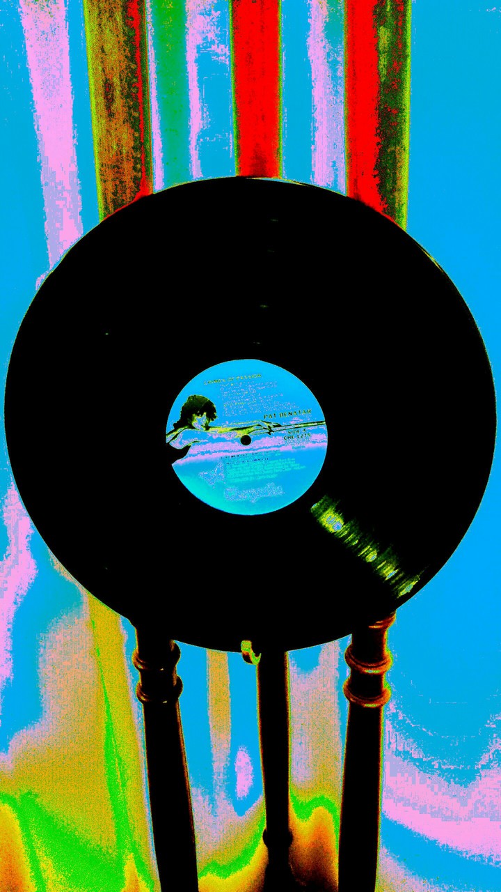 MUSIC CAN BE COLORFUL