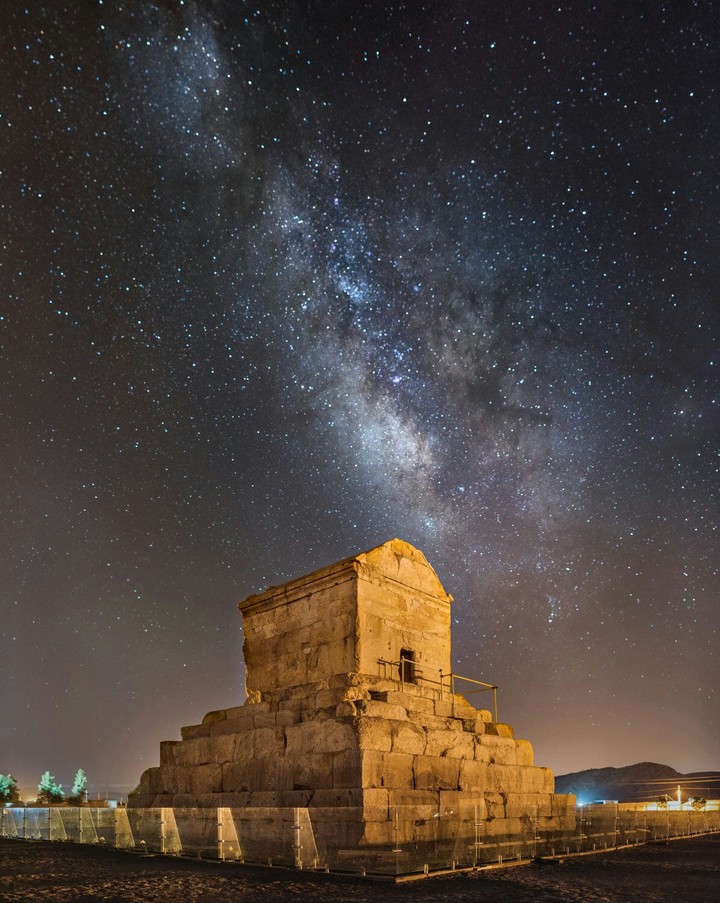 "Cyrus The Great" Day (28 October)