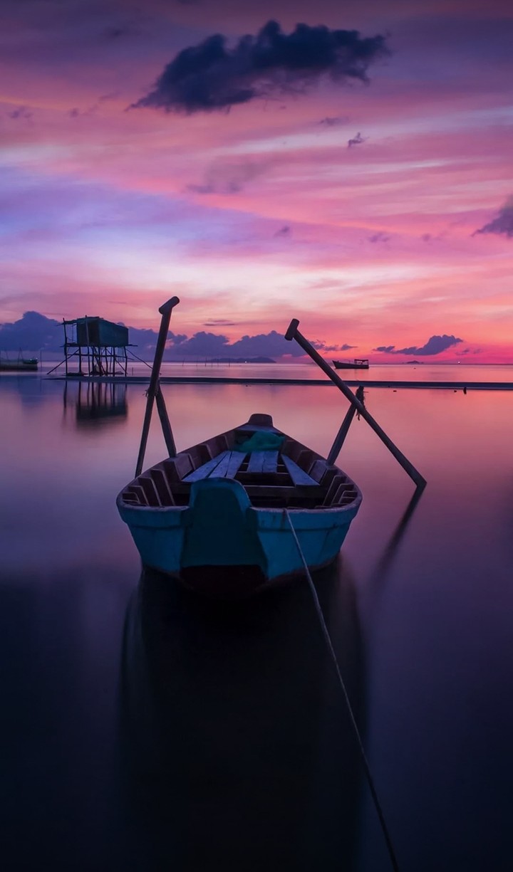 shadow of a boat!