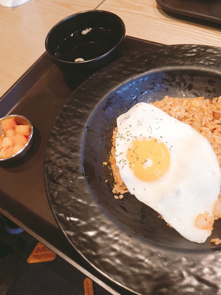 김치 볶음밥