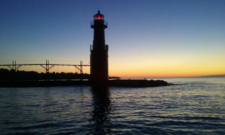 Lighthouse sunrise
