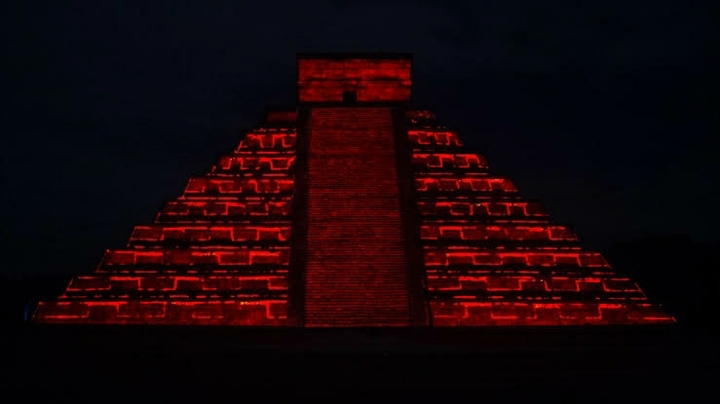Chichén Itzá rojo
