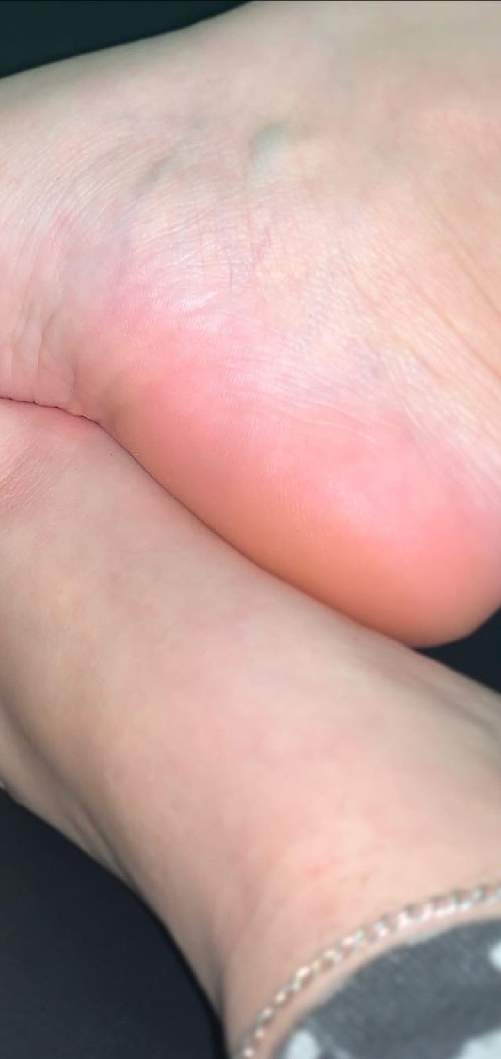 feet girl widescreen 2
