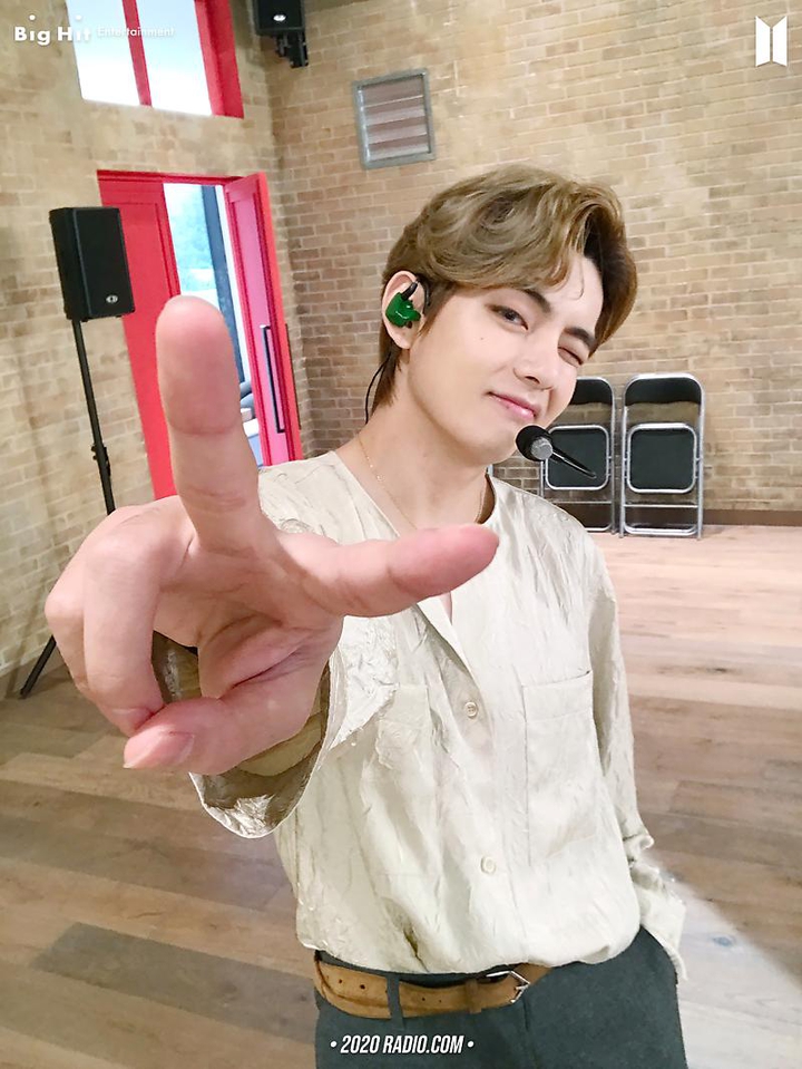 BTS_V
