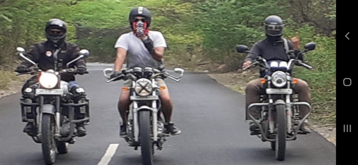 riders