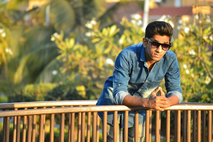 lets click this moments