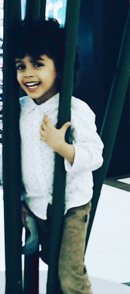 beutifull tree kid boy