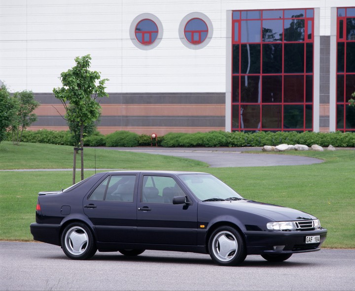 saab