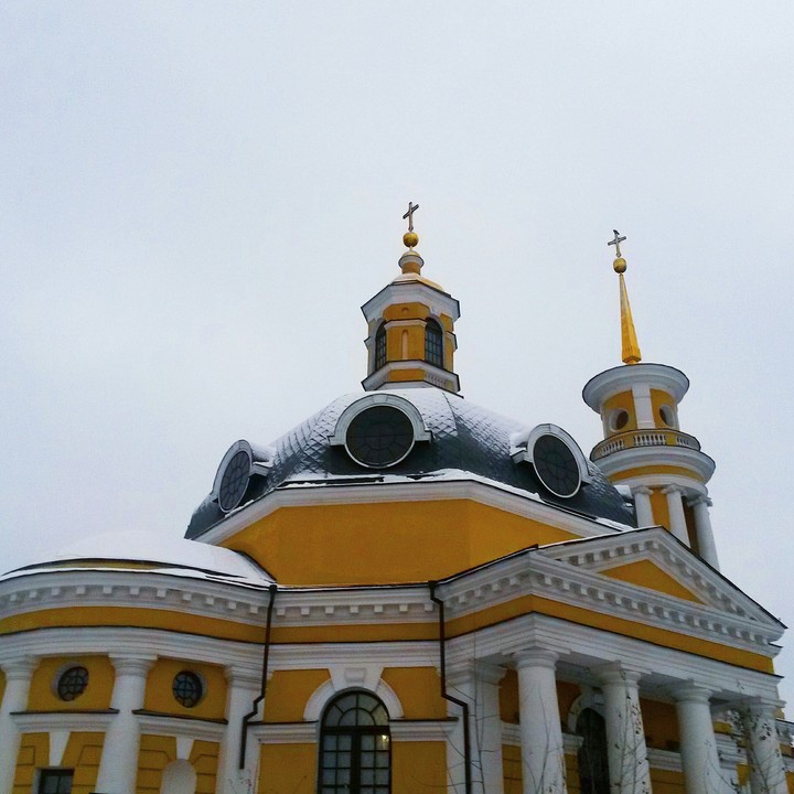 Поштова площа