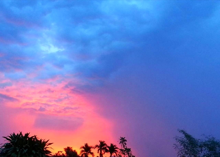 Two colour sky