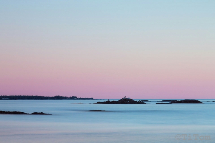 pink and blue sea