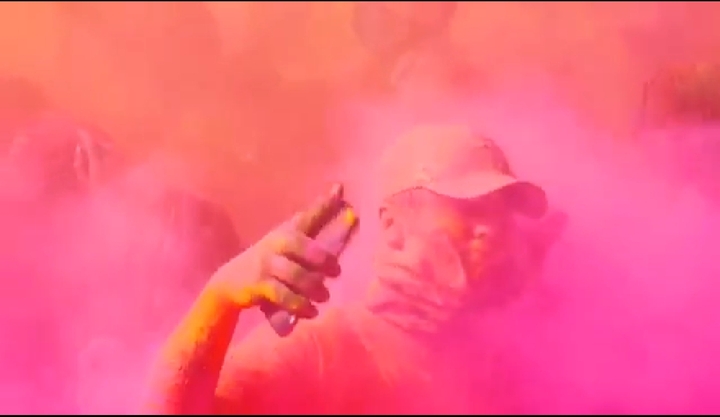 holi