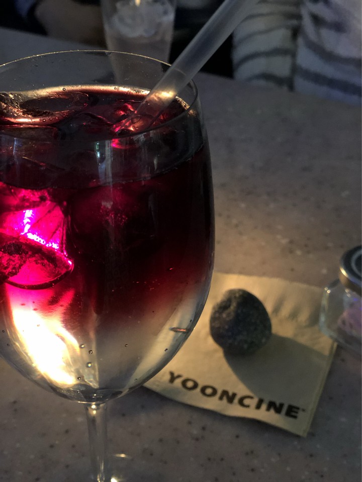 Cocktail, Yooncine
