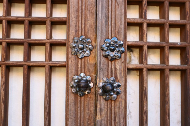 Korea door