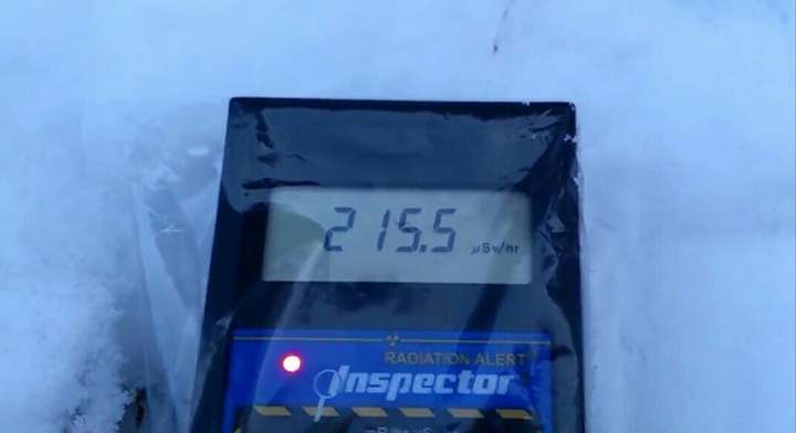 215μSv/h