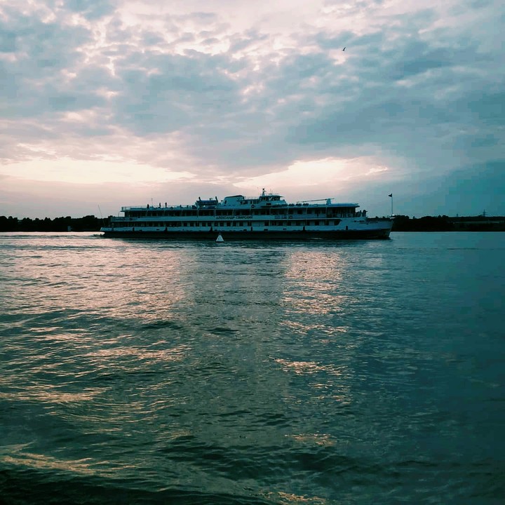 Корабль