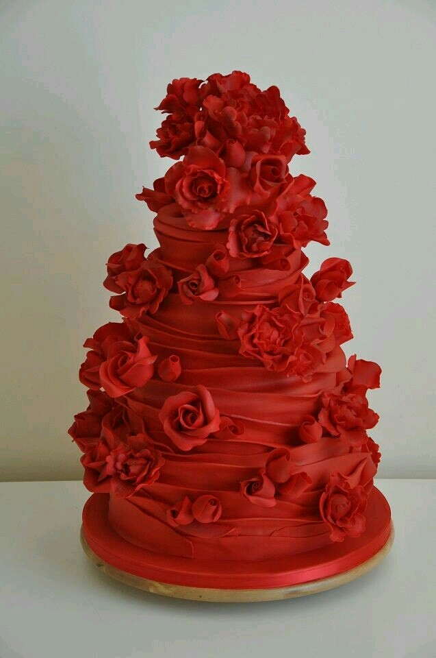 bolo vermelho de casamento
