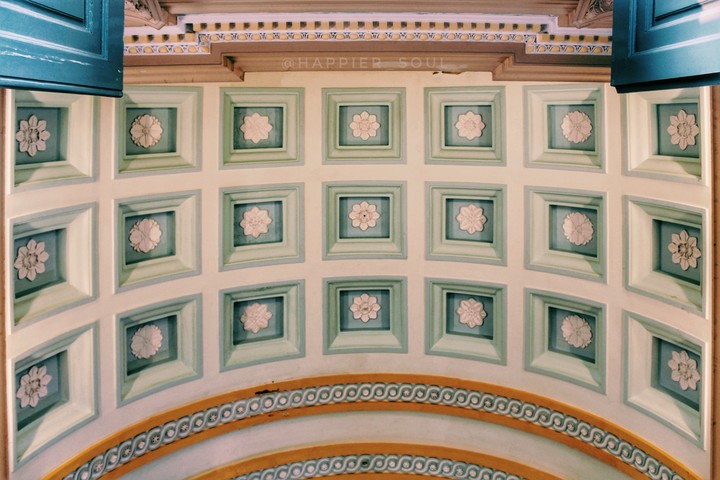 Lady Des Angels - Notre Dames Church