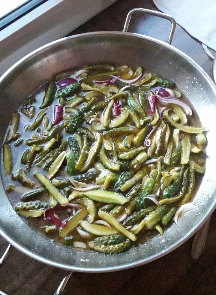 scharfe Gurken Salat